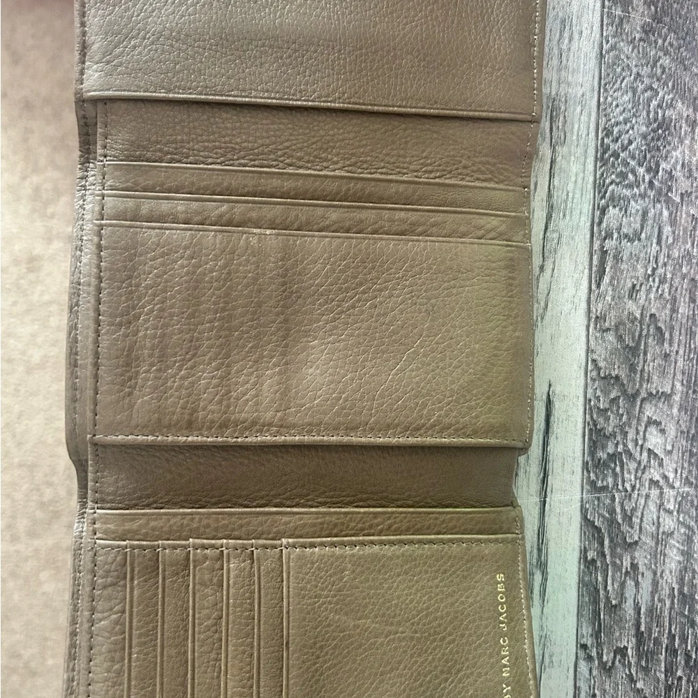 Marc Jacobs Taupe Leather Wallet with Gold Accents - Picture 2 of 5